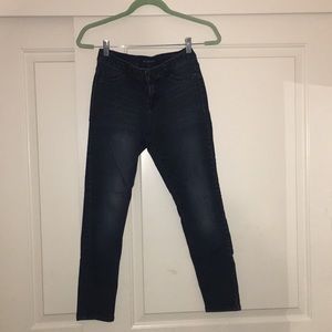 high wasted dark denim washed jeans